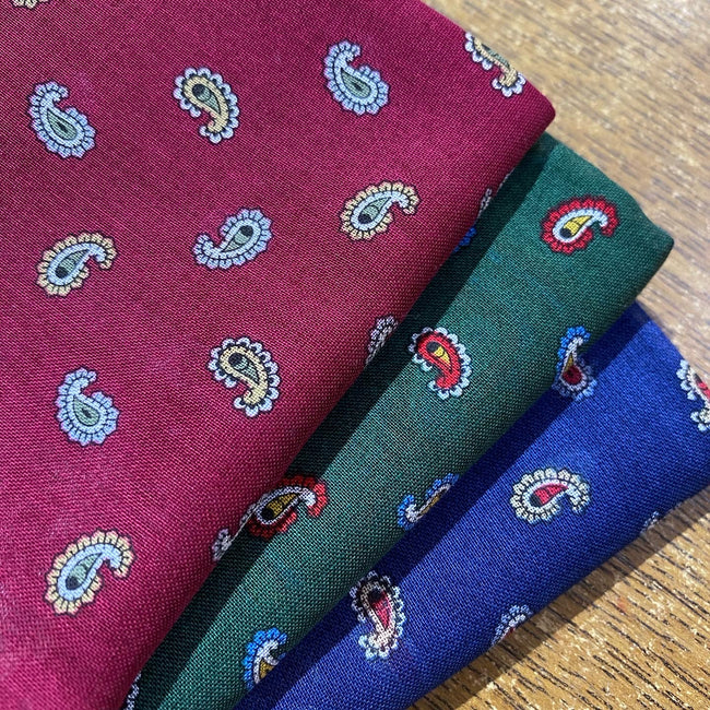 Pine Paisley Handkerchief Set